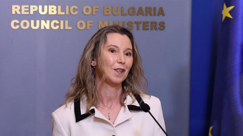 Над 40 висши училища в България не отвориха врати днес