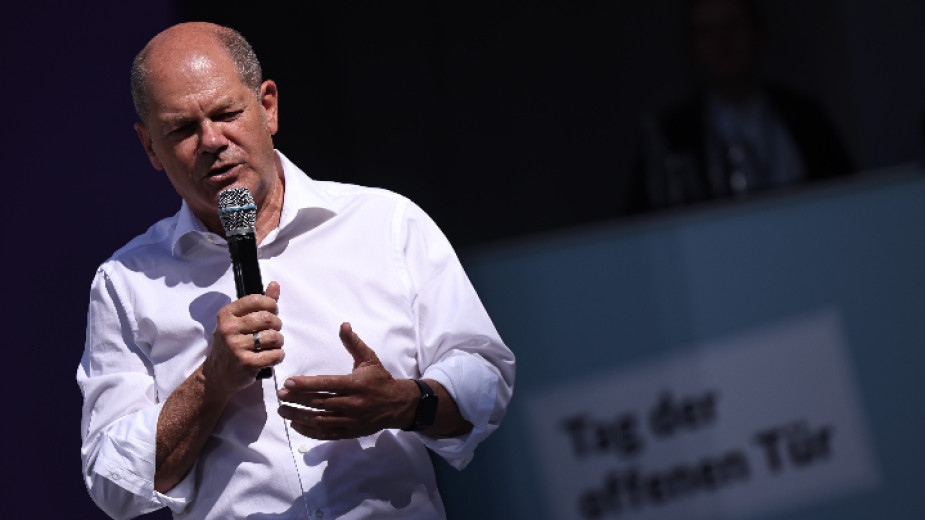 За да се съхрани широката обществена подкрепа за Украйна в