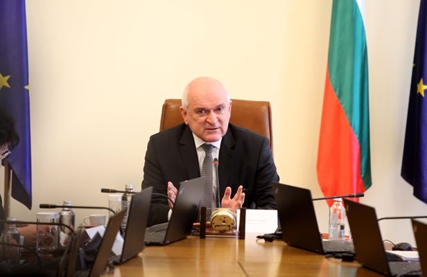 24 май ни обединява като народ съхранява ни през годините