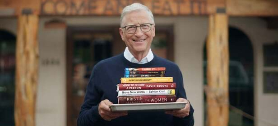 Парадът посветен на Деня на българската азбука и култура започна