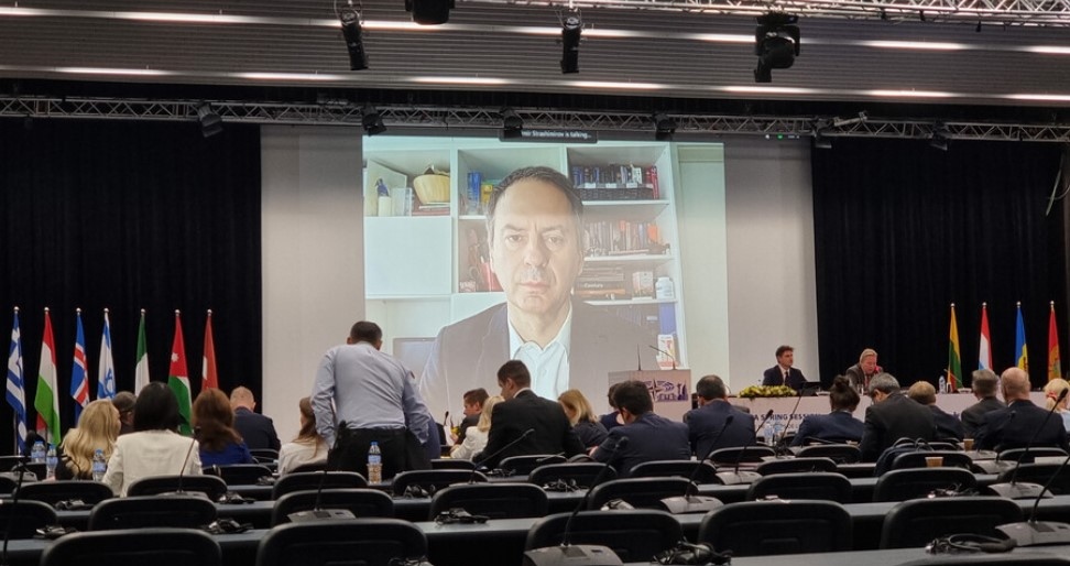 Русия страда от вътрешно разделение и раздор прикрито от илюзорно