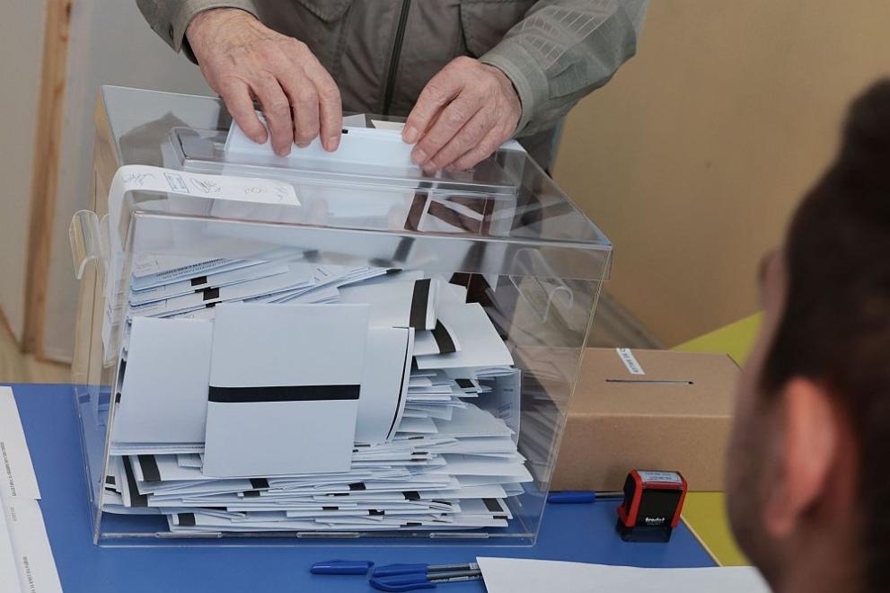 Българските граждани които не притежават валидни документи за самоличност ще