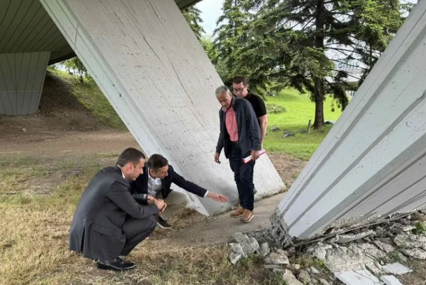 Аварийно се затваря част от детелината на бул България и