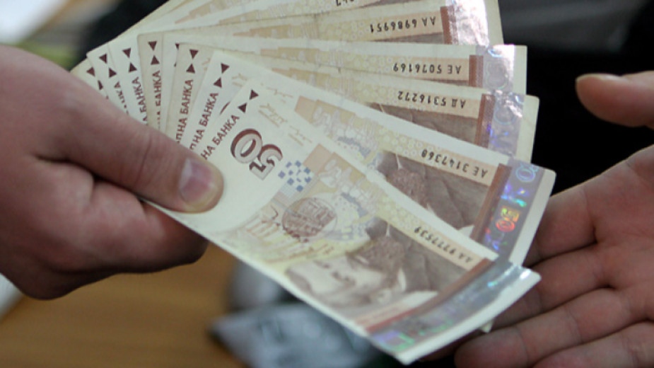 Изплащането на пенсиите през юни чрез пощенските станции ще започне