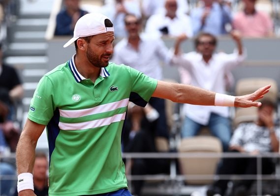 Григор Димитров отпадна от Ролан Гарос след загуба в три