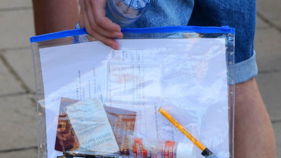 Резултатите от матурите и от националното външно оценяване в 4