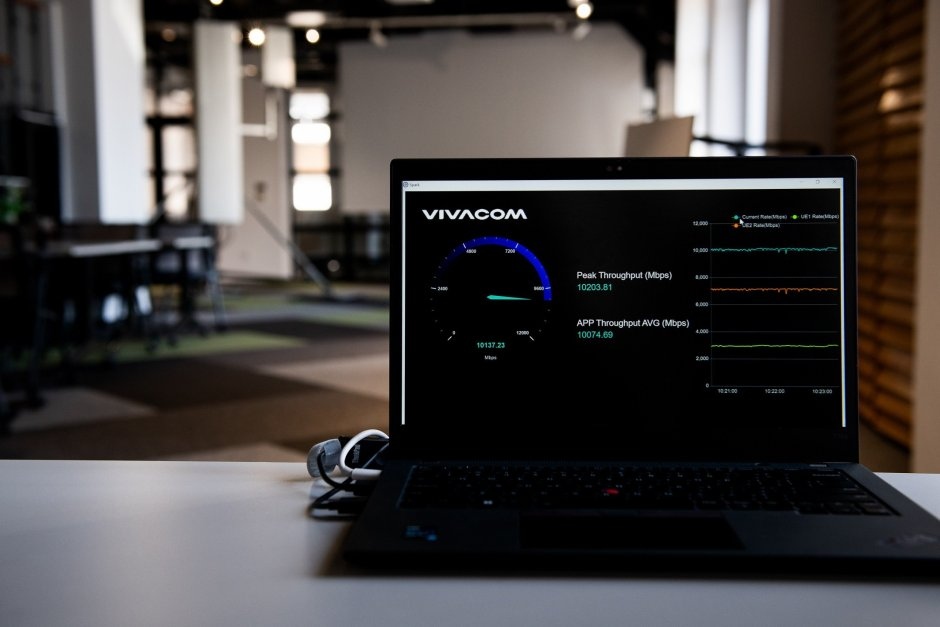 Българският мобилен оператор Виваком е един от първите в света