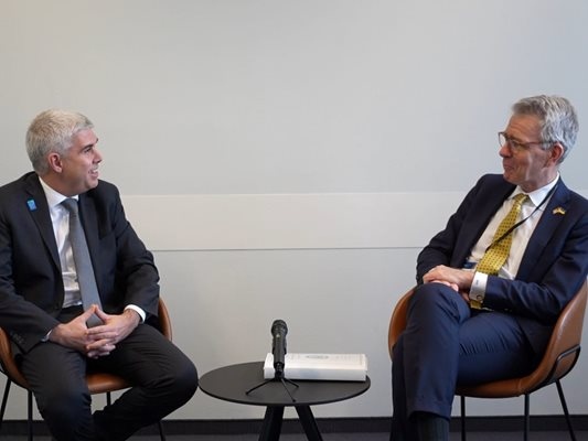 В рамките на участието си в конференцията за възстановяването на