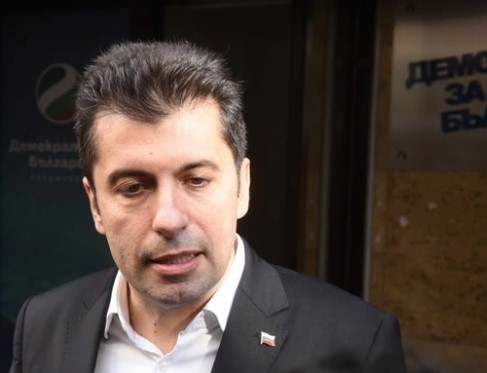 Без нас Борисов няма да е премиер написа Кирил Петков