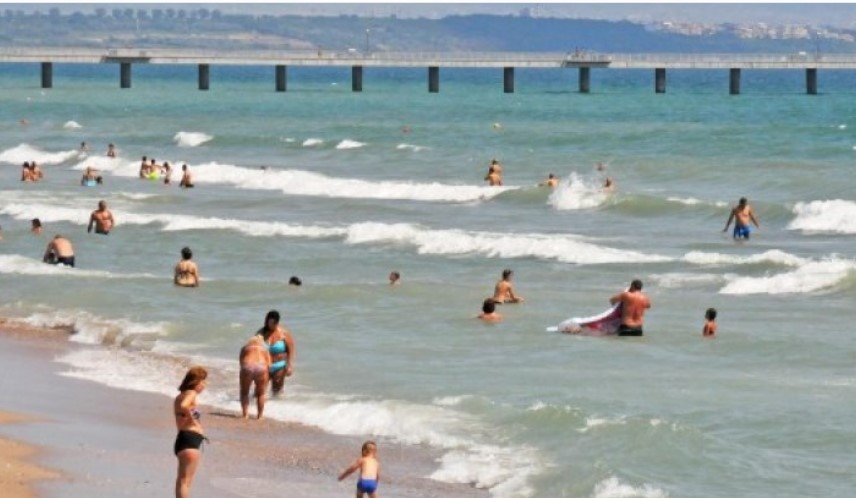 През летния сезон качеството на водата се следи на две