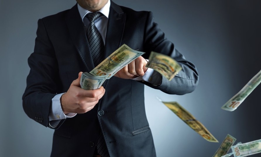 Милионерите в САЩ са повече от населението на България През