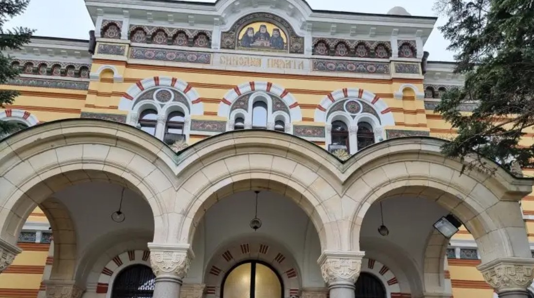 Светият синод обяви имената на тримата избрани кандидати за патриарх