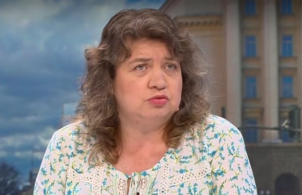 Президентът дава време на партиите за съставяне на правителство Ако