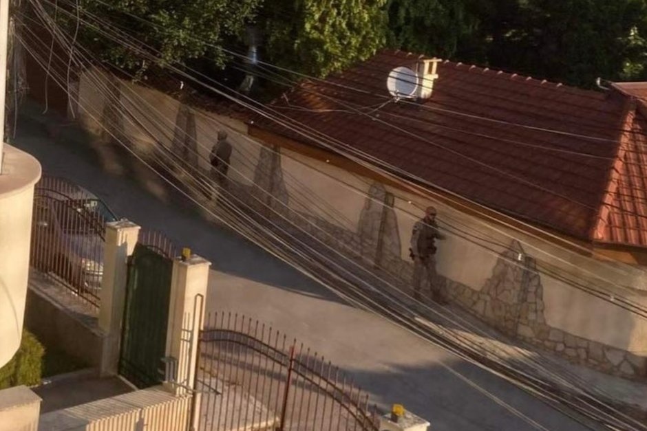 Атанас Атанасов попита президента Румен Радев дали снайперисти охраняват дома