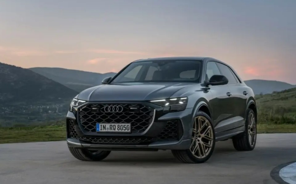 Audi представи две нови попълнения в гамата на Q8 като