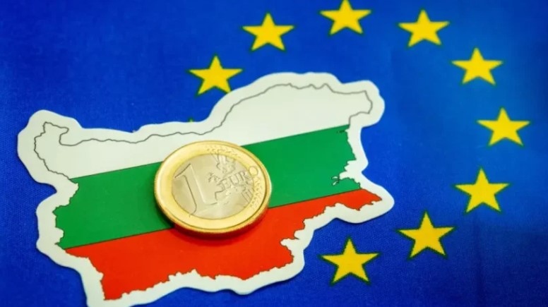 Европейската комисия и Европейската централна банка представят днес конвергентния доклад