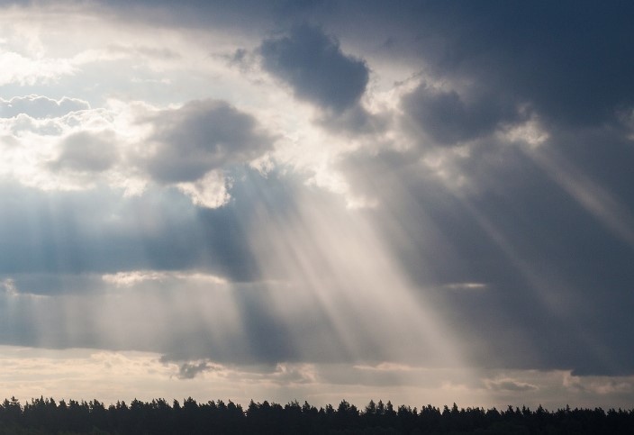 Днес над западната половина на страната ще се развива купеста