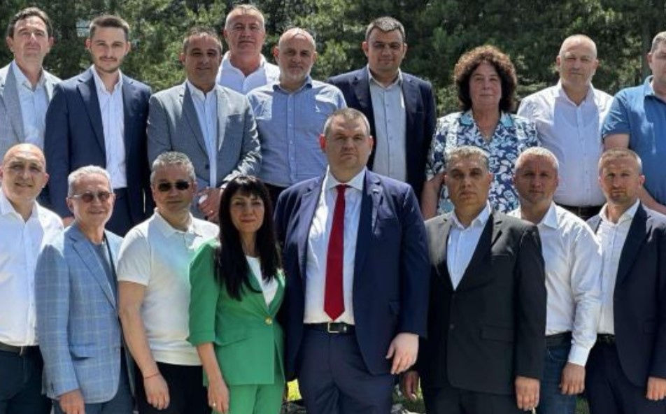 Новото начало за ДПС е факт Който не го разбира