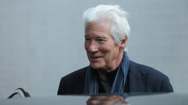 Македонският министър по европейските въпроси Орхан Муртезани обърка посланика на