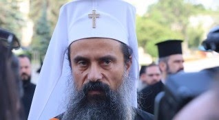 Трендафил Тодоров Николов бащата на новоизбрания български патриарх Даниил е бил