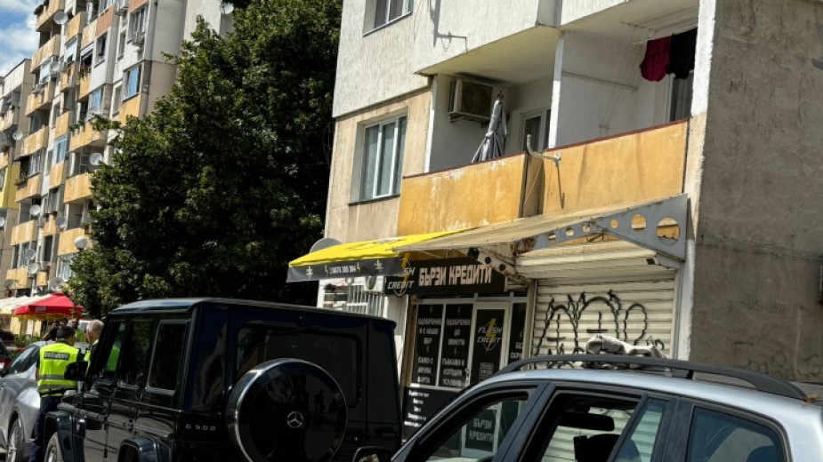 Продължават следствените действия в столичния квартал Модерно предградие където днес беше убит