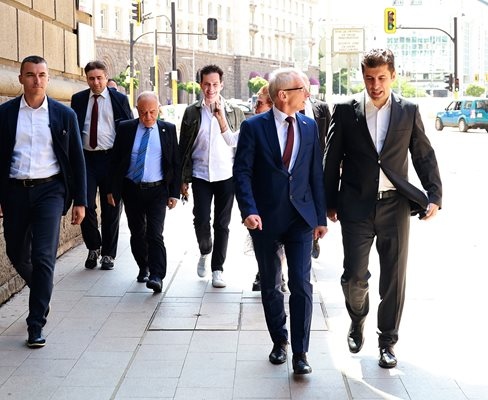 След като ГЕРБ се провалиха със съставянето на правителство за