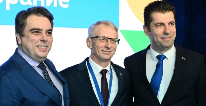 След разцеплението в ДПС втора политическа сила в парламента вече