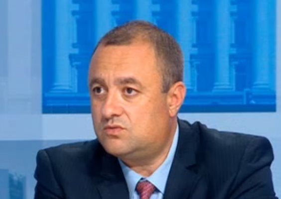 Корекции във вече предложената декларация с която ПП ДБ иска да