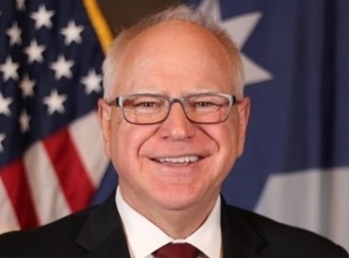 Кандидатът за президент на Демократическата партия Камала Харис избра губернатора