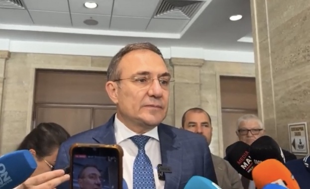 Председателят на ПГ на БСП за България светкавично опроверга пред