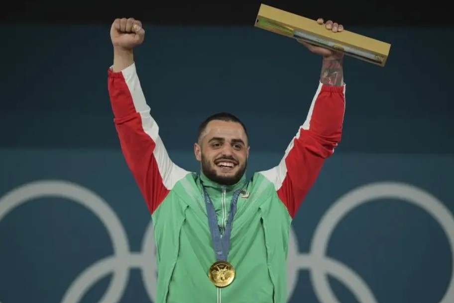 Тежкоатлетът Карлос Насар призна че се чувства невероятно след като