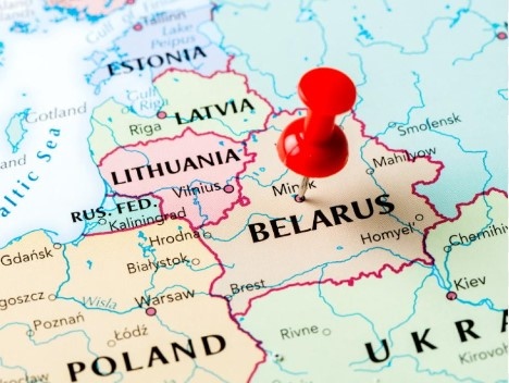 Беларус изпраща още войски по границата си с Украйна предава