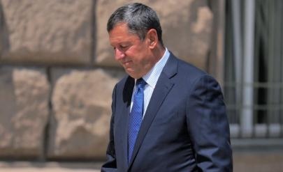 След едва половин час при президента Румен Радев зам председателят