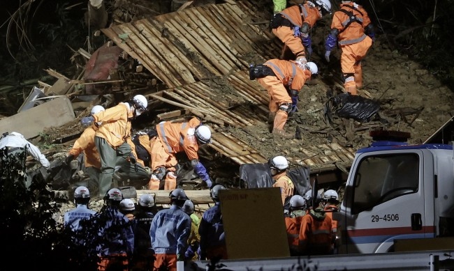 Заради тропическата буря Шаншан Министерството на външните работи МВнР препоръчва