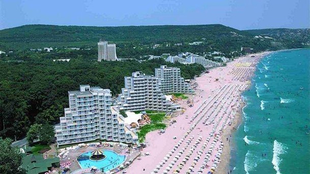 Климатологът Симеон Матев посочи че това лято в страната е