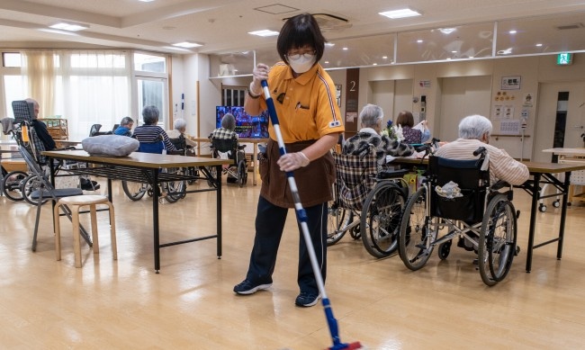 Японците живеят по дълго но в условията на затруднена пенсионна система