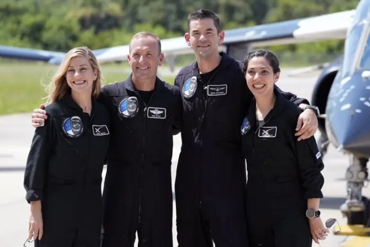 Днес милиардер авантюрист излетя за втори път с ракета на