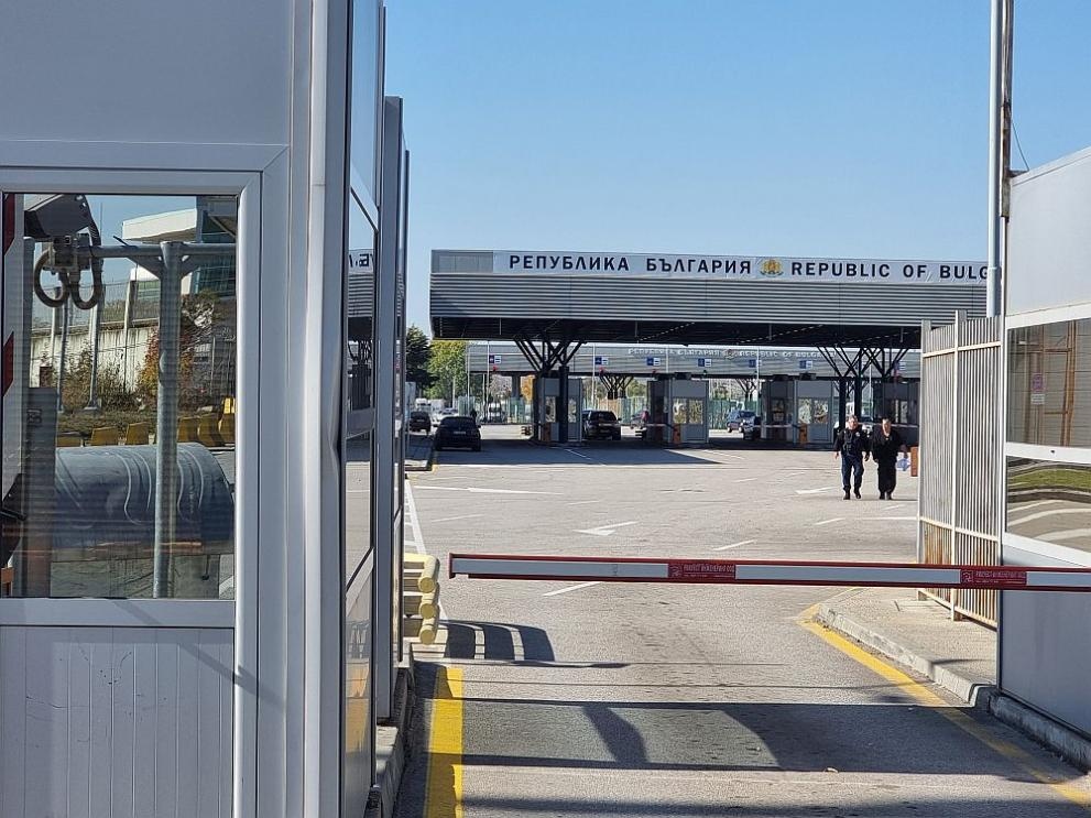 Българските митничари на ГКПП Капитан Андреево задържаха 120 кг злато Това