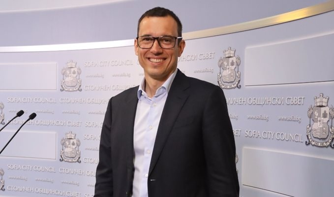 17 септември 2024 г ще бъде за неучебен но присъствен