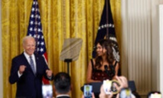 На прием в Белия дом по случай Националния месец на