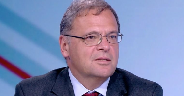 Ресорът е много добър много е интересен Освен това в