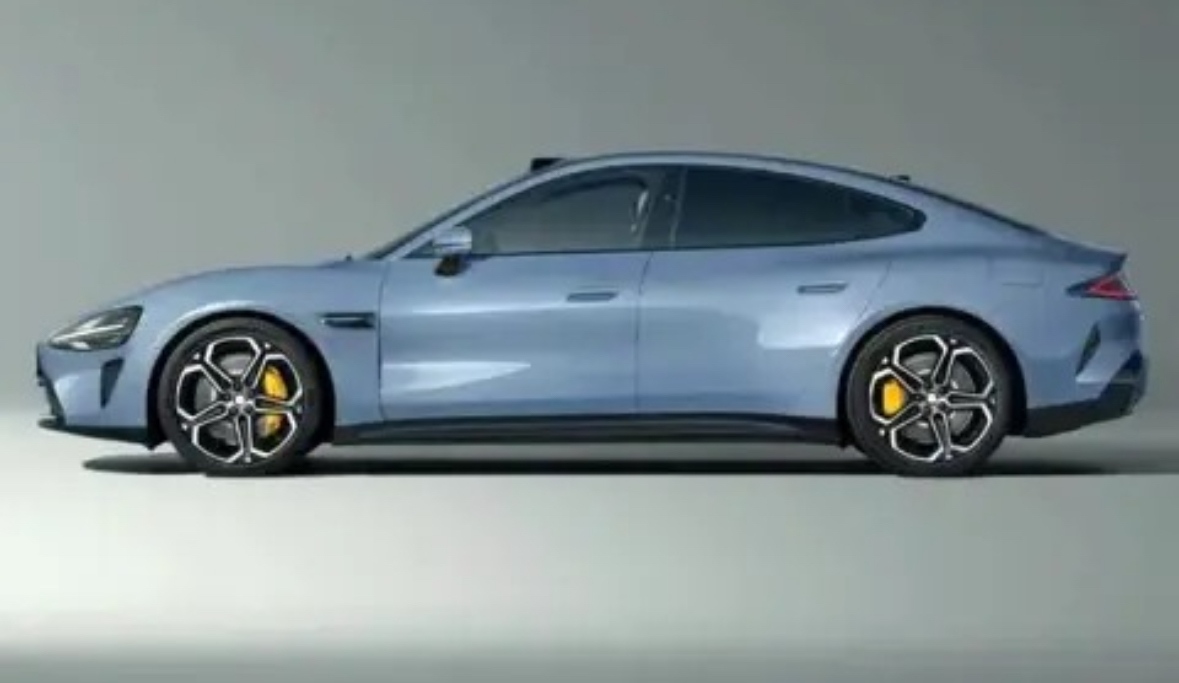 Технологичният гигант Xiaomi продължава да набира скорост и в автомобилната