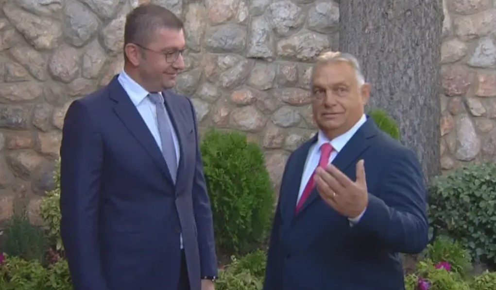 Унгария да е посредник между София и Скопие това