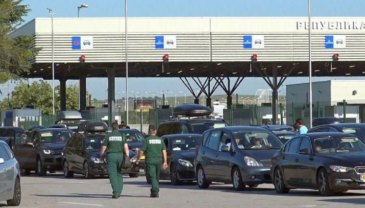 Интензивен е трафикът на някои от граничните контролно пропускателни пунктове ГКПП