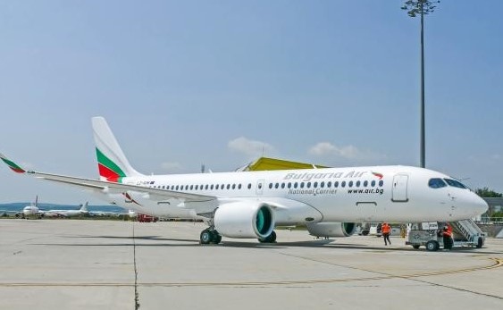 България Еър анулира полетите си от и до Израел до