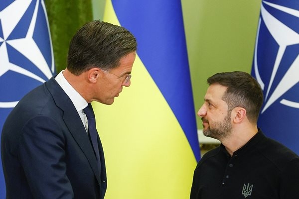 Новият генерален секретар на НАТО Марк Рюте днес е на