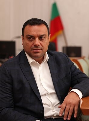 Бившият транспортен министър Ивайло Московски който четири години бе представител