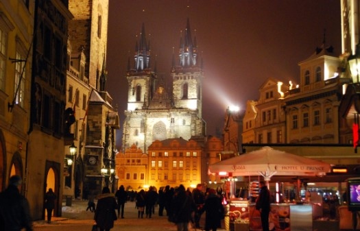 Властите в чешката столица Прага планират да забранят организираните туристически