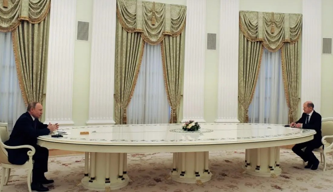 Германският канцлер Олаф Шолц говори в Бундестага и заяви необходимостта