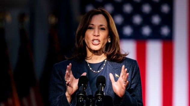 Въпреки че Китай не изпитва симпатии към нито един от